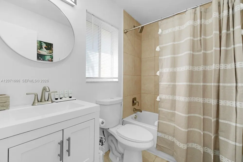 1428 NE 2ND AVE #1 Fort Lauderdale, FL 33304