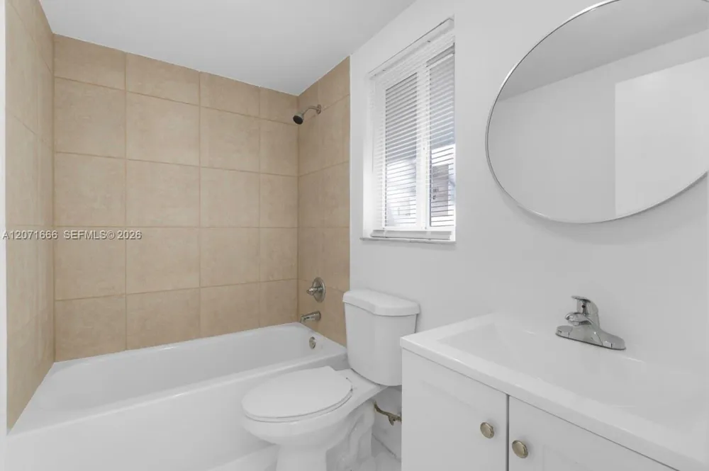 1428 NE 2ND AVE #1 Fort Lauderdale, FL 33304