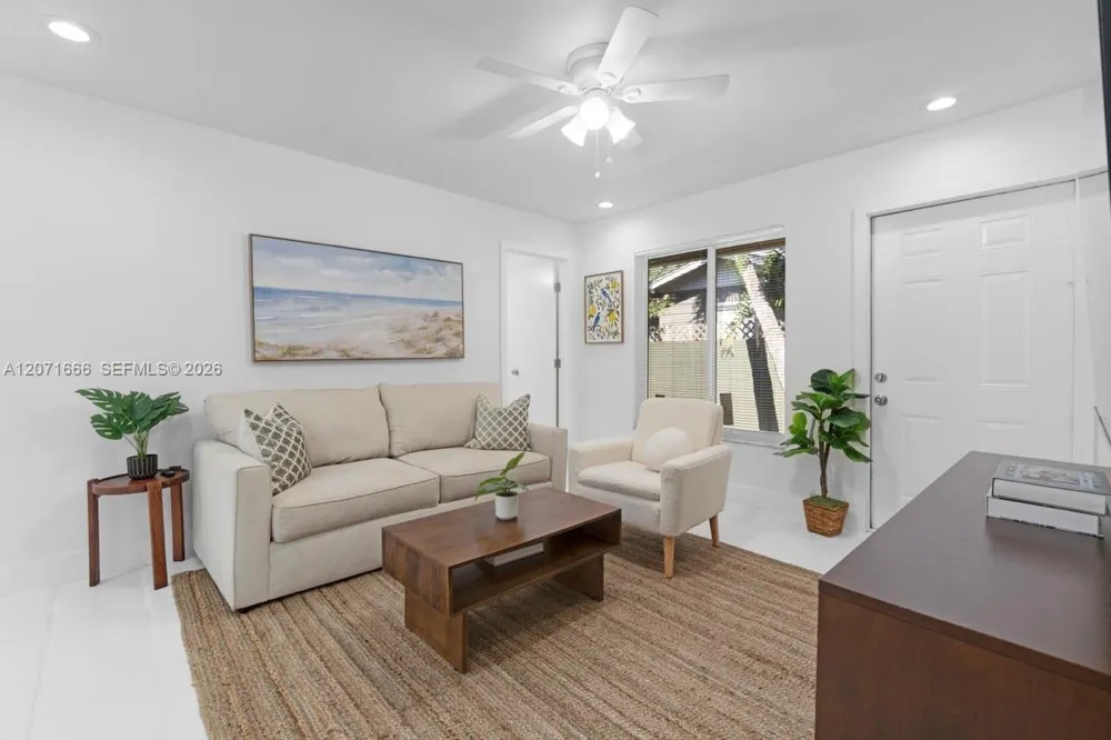 1428 NE 2ND AVE #1 Fort Lauderdale, FL 33304