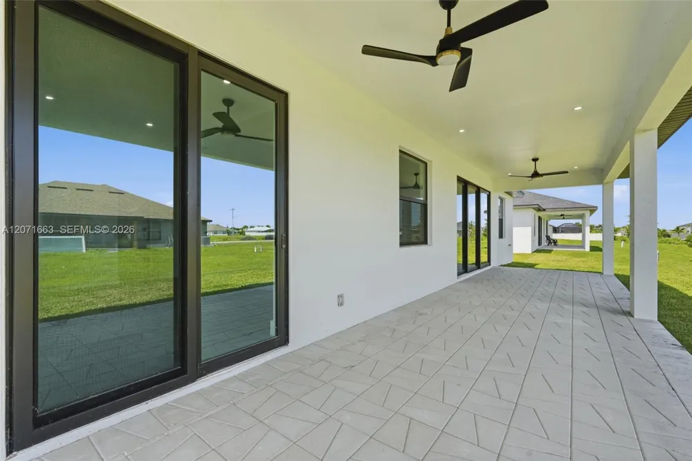 329 NE 15th Ter Other City - In The State Of Florida, FL 33909
