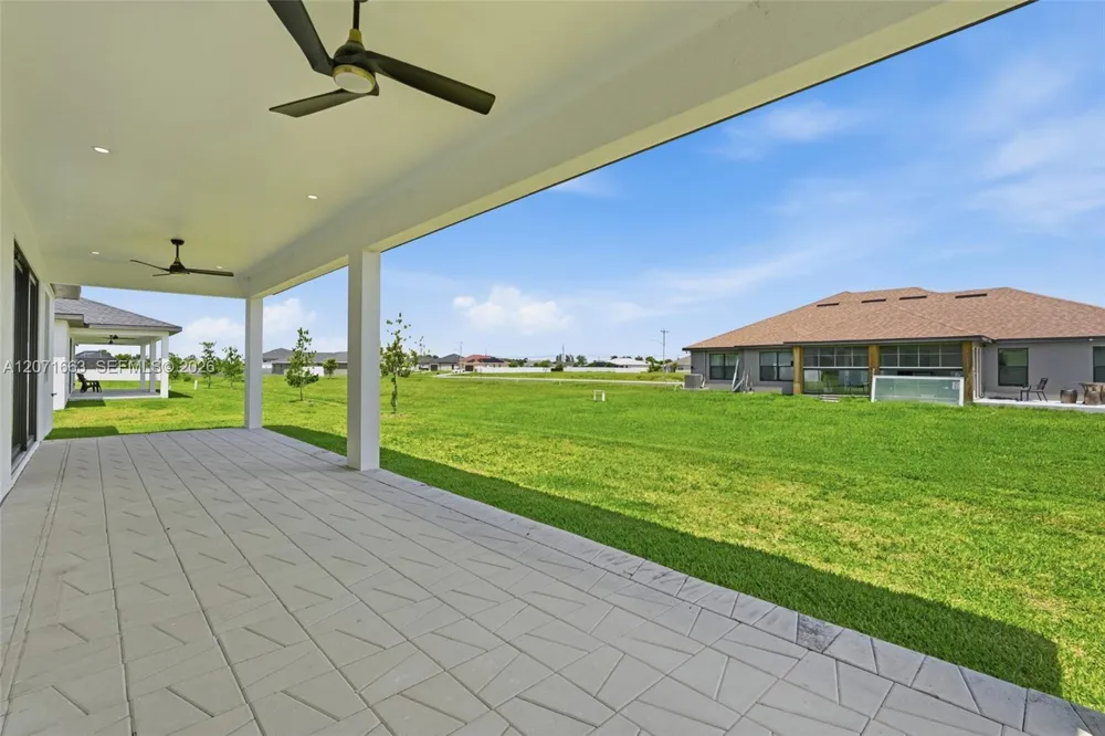329 NE 15th Ter Other City - In The State Of Florida, FL 33909