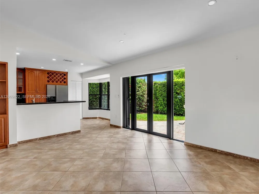 7457 SW 112th Pl Miami, FL 33173