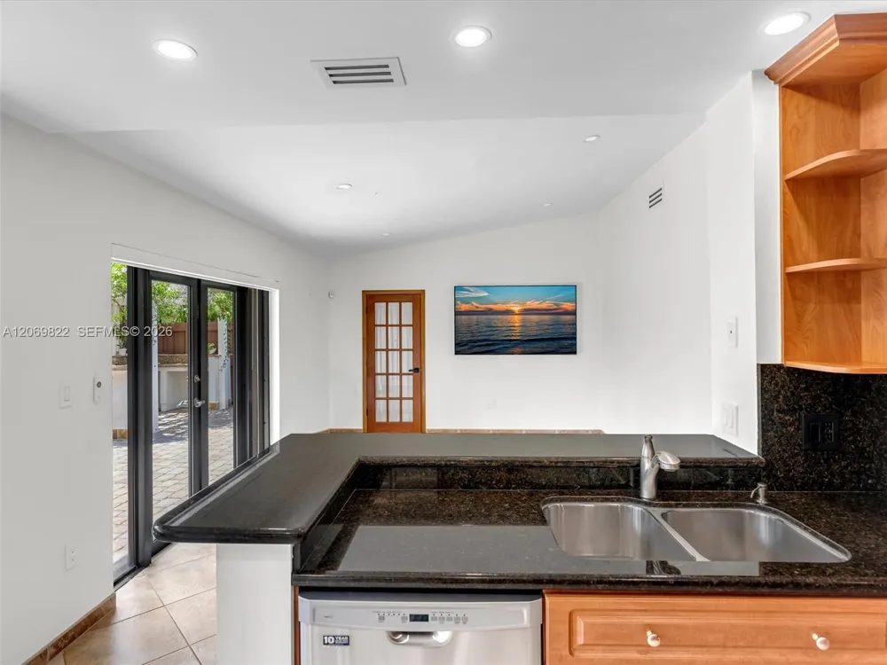 7457 SW 112th Pl Miami, FL 33173