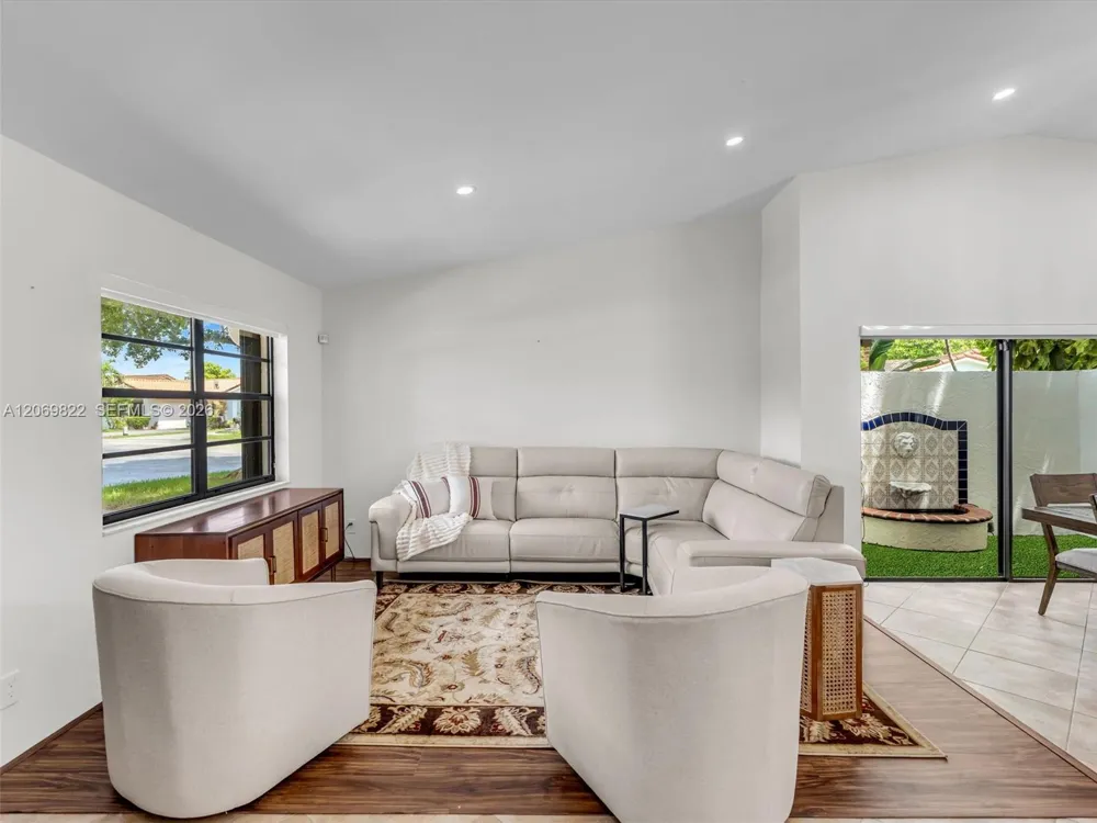 7457 SW 112th Pl Miami, FL 33173