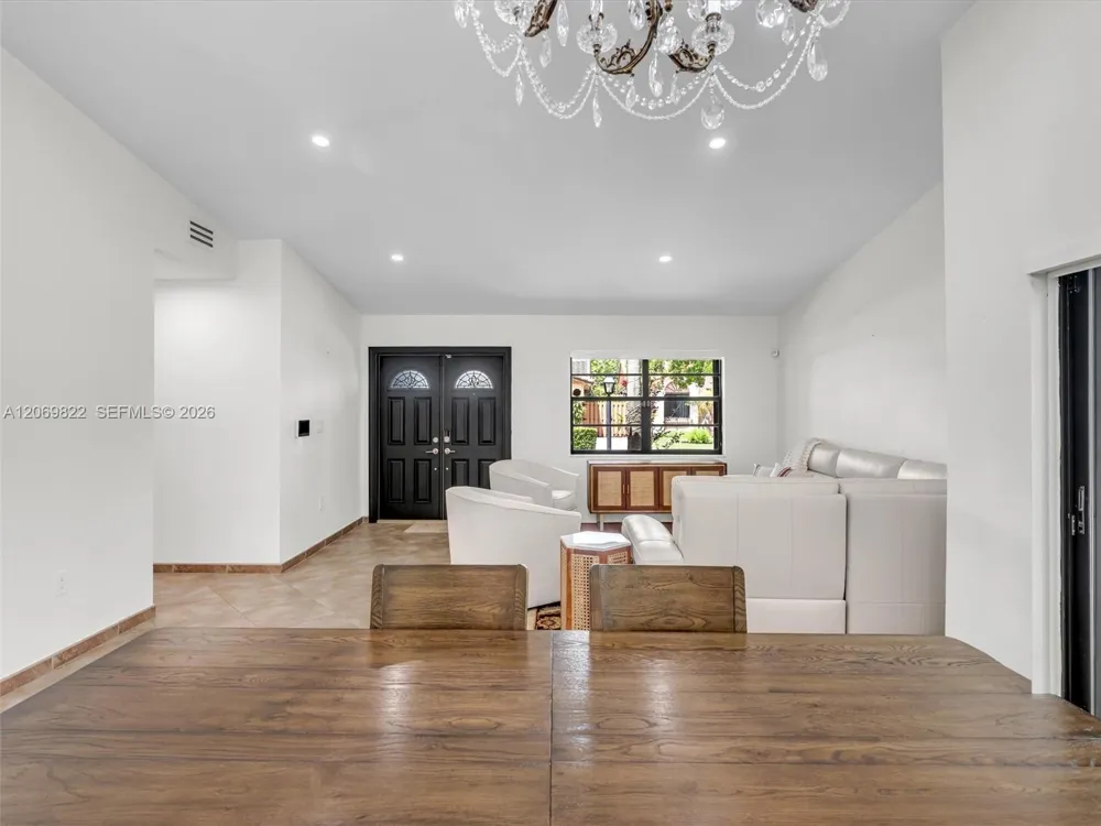 7457 SW 112th Pl Miami, FL 33173