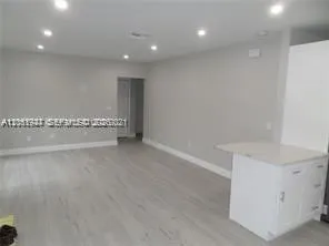 6540 W 11th Ave Hialeah, FL 33012