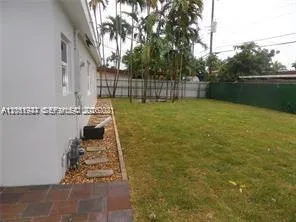 6540 W 11th Ave Hialeah, FL 33012