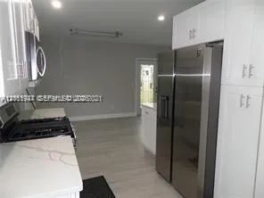 6540 W 11th Ave Hialeah, FL 33012