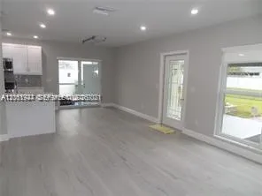 6540 W 11th Ave Hialeah, FL 33012