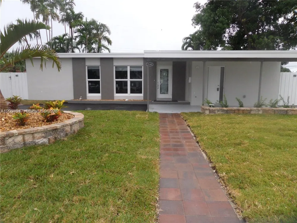 6540 W 11th Ave Hialeah, FL 33012