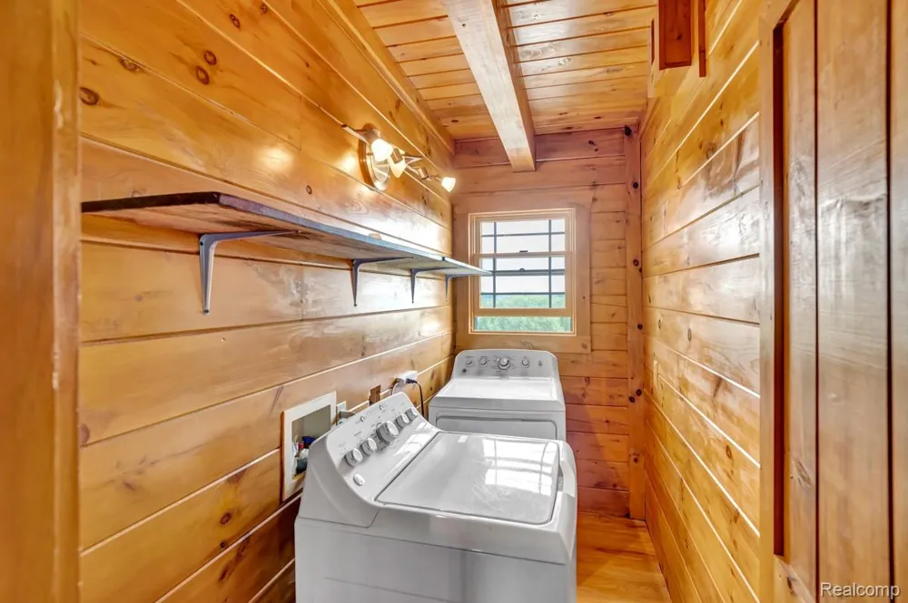 7252 Gosline Road Burnside Township, MI 48416