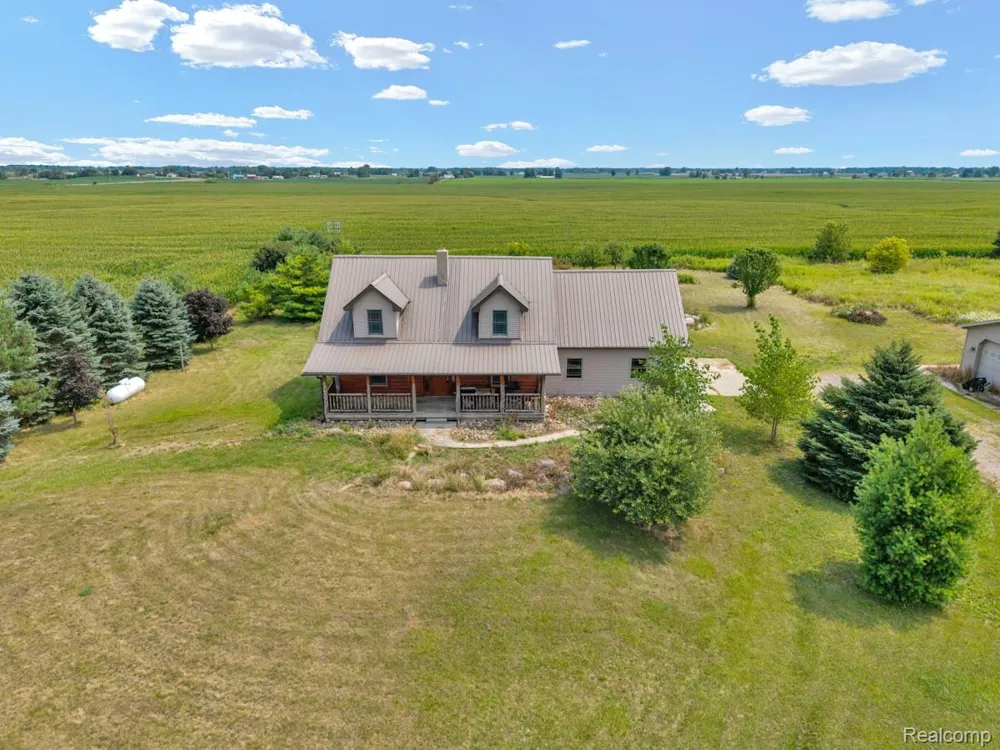 7252 Gosline Road Burnside Township, MI 48416