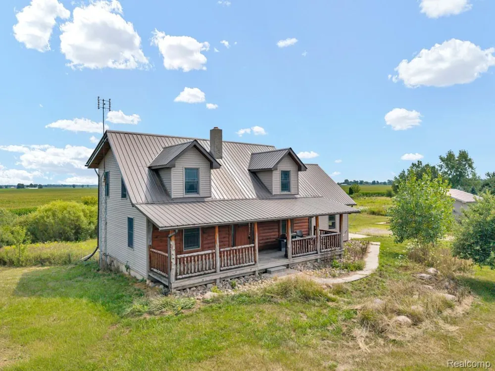 7252 Gosline Road Burnside Township, MI 48416