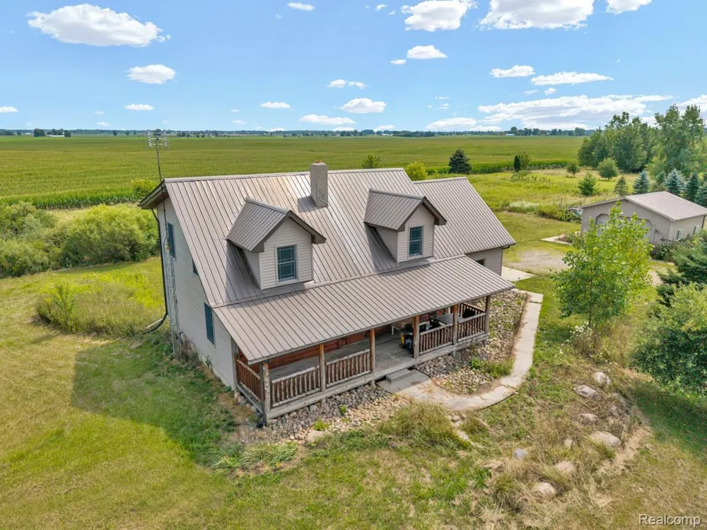 7252 Gosline Road Burnside Township, MI 48416