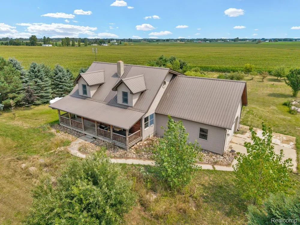 7252 Gosline Road Burnside Township, MI 48416