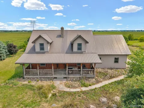 7252 Gosline Road