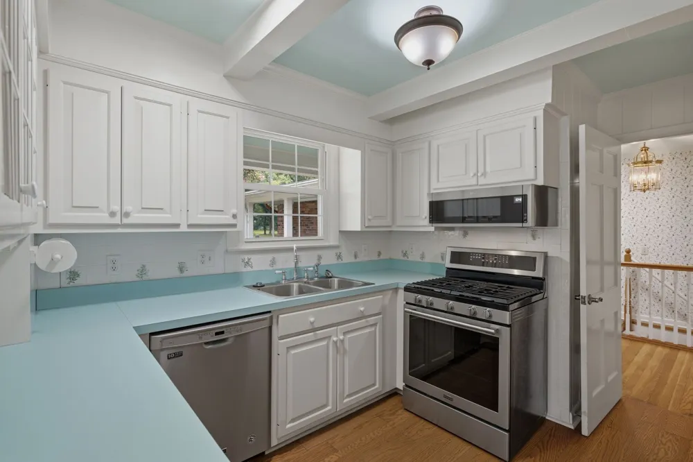152 Cherokee Rd Hendersonville, TN 37075