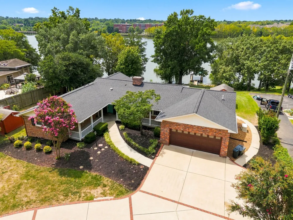 152 Cherokee Rd Hendersonville, TN 37075