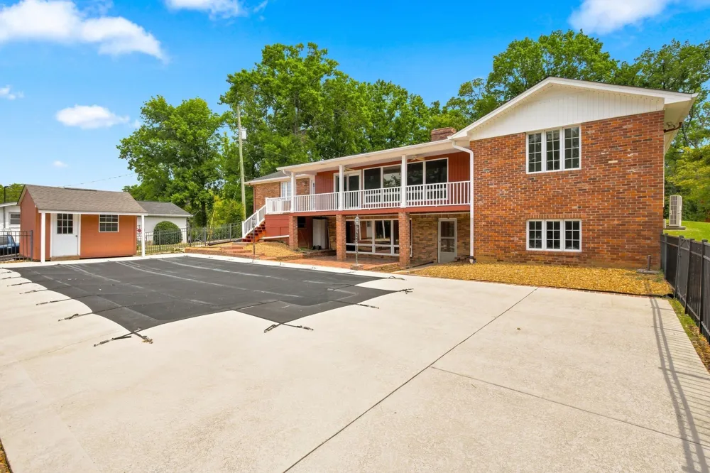 152 Cherokee Rd Hendersonville, TN 37075