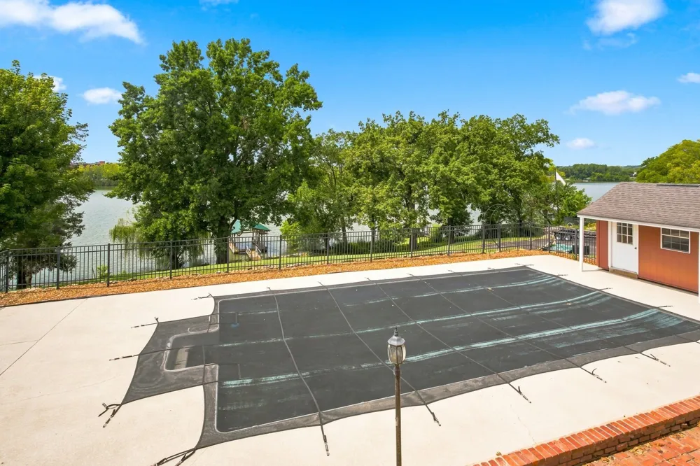 152 Cherokee Rd Hendersonville, TN 37075