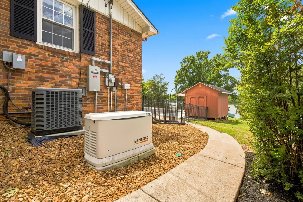 152 Cherokee Rd Hendersonville, TN 37075