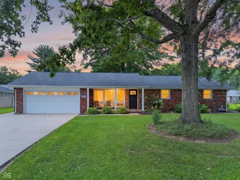 819 Greenbriar Drive