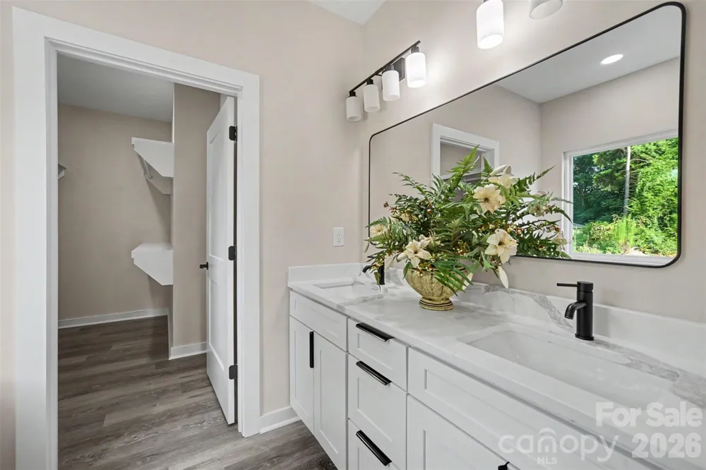 5200 Morning Dove Court Gastonia, NC 28052