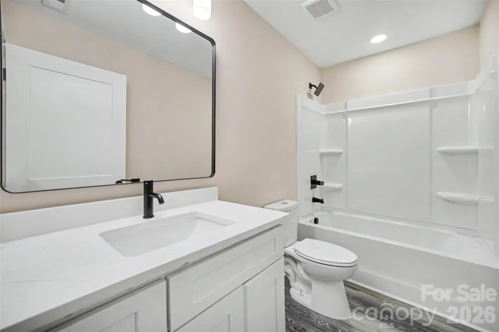 5200 Morning Dove Court Gastonia, NC 28052