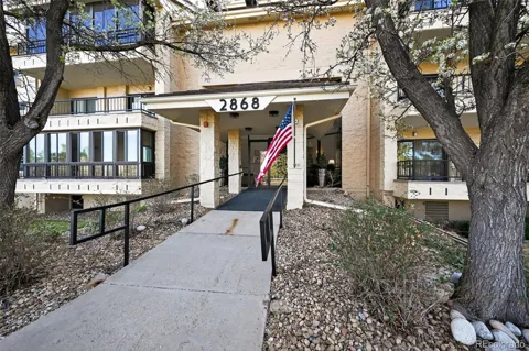 2868 S Heather Gardens Way #103