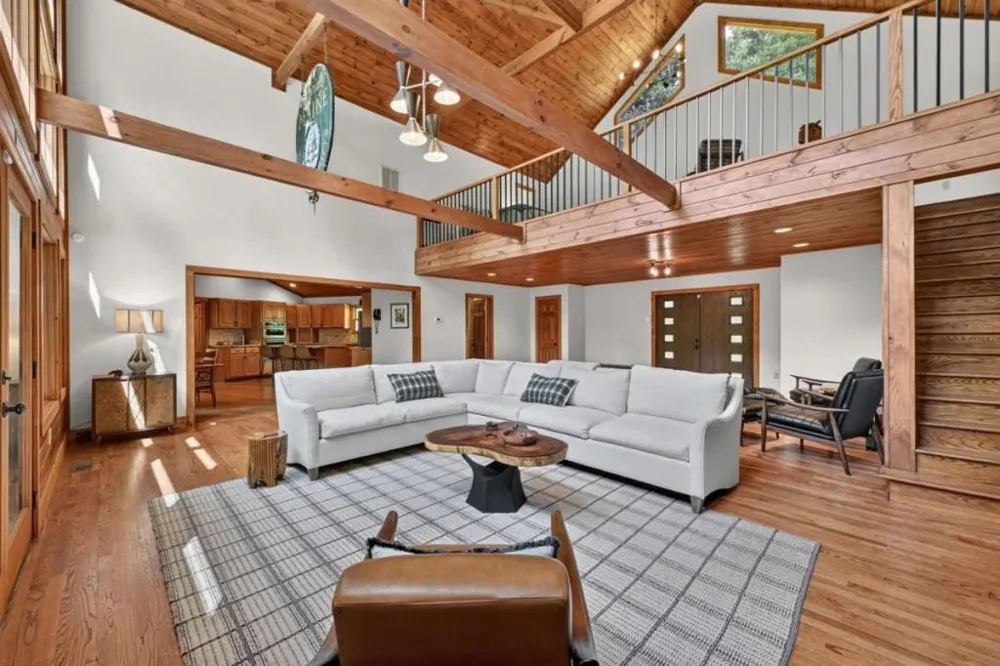 20 Bear Trail Ellijay, GA 30540