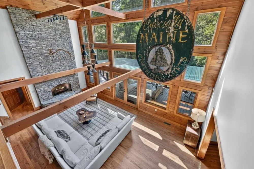 20 Bear Trail Ellijay, GA 30540