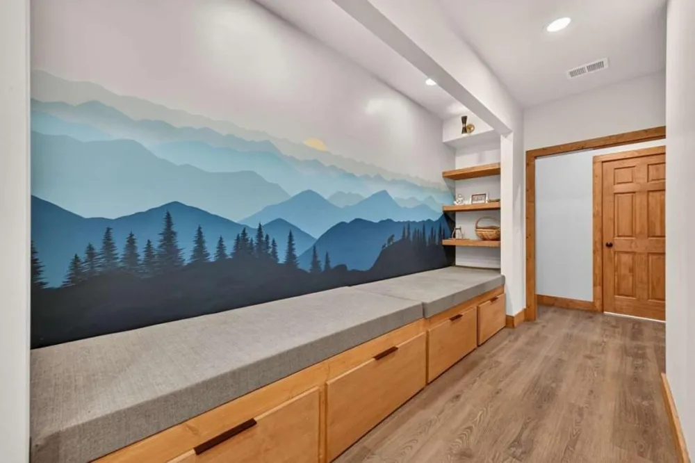 20 Bear Trail Ellijay, GA 30540