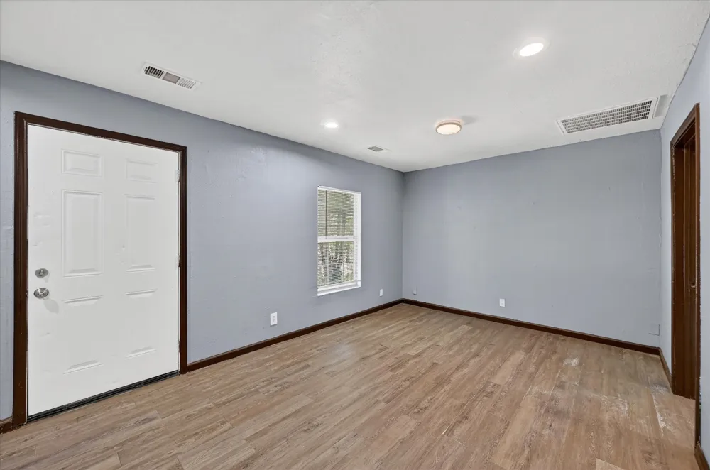 601 Royal Street Cleburne, TX 76031