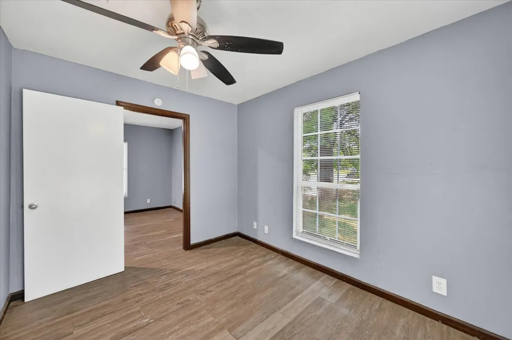601 Royal Street Cleburne, TX 76031