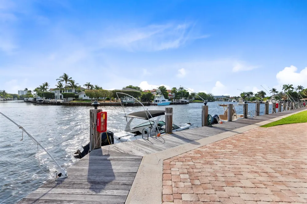 400 FEDERAL Highway #315 Deerfield Beach, FL 33441