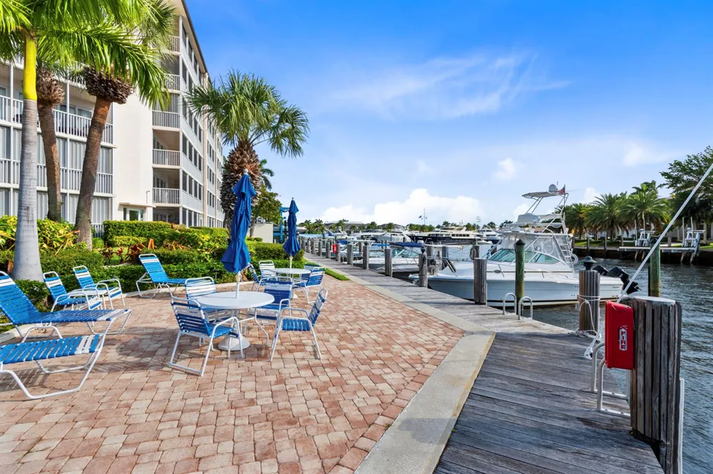 400 FEDERAL Highway #315 Deerfield Beach, FL 33441