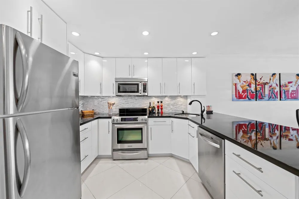 400 FEDERAL Highway #315 Deerfield Beach, FL 33441