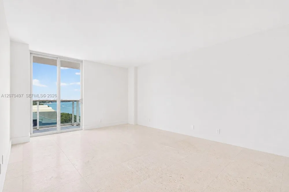 100 Bayview Dr #1626 Sunny Isles Beach, FL 33160