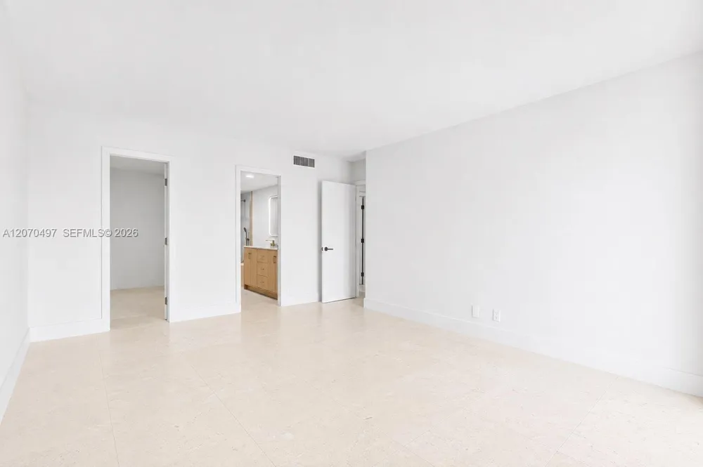 100 Bayview Dr #1626 Sunny Isles Beach, FL 33160