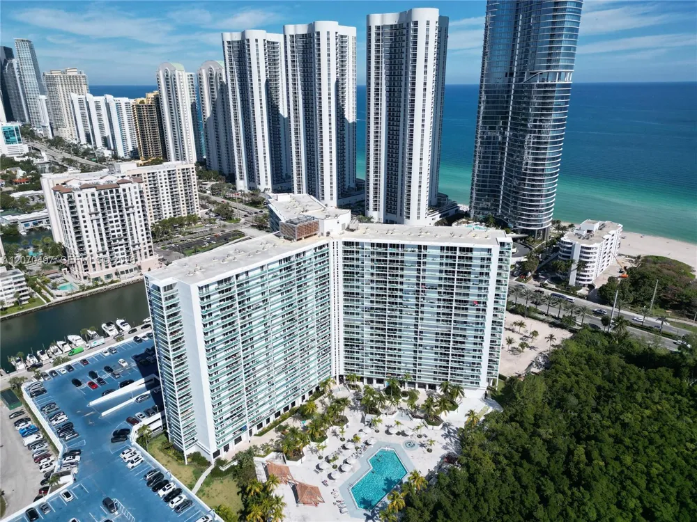 100 Bayview Dr #1626 Sunny Isles Beach, FL 33160