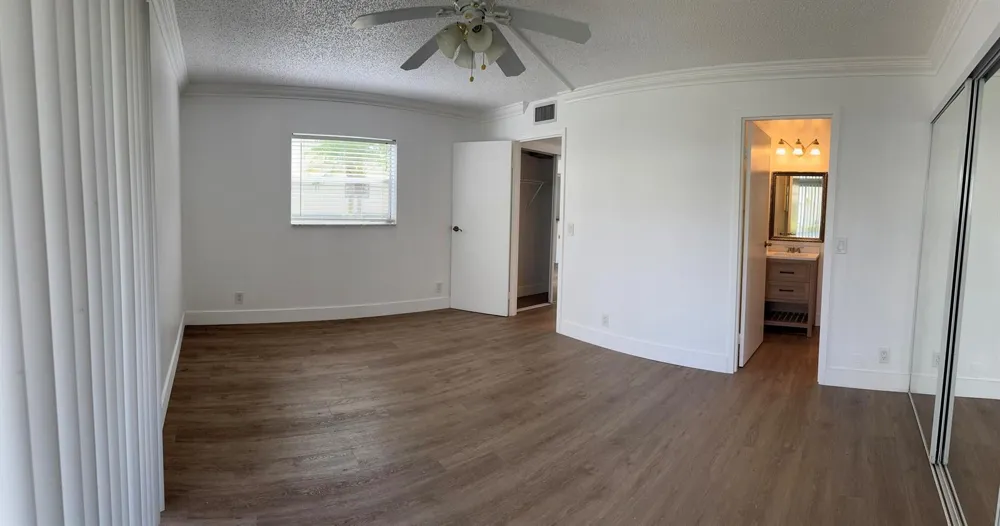 103 SAXONY C Delray Beach, FL 33446