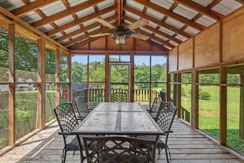 7440 Johnny Crow Rd