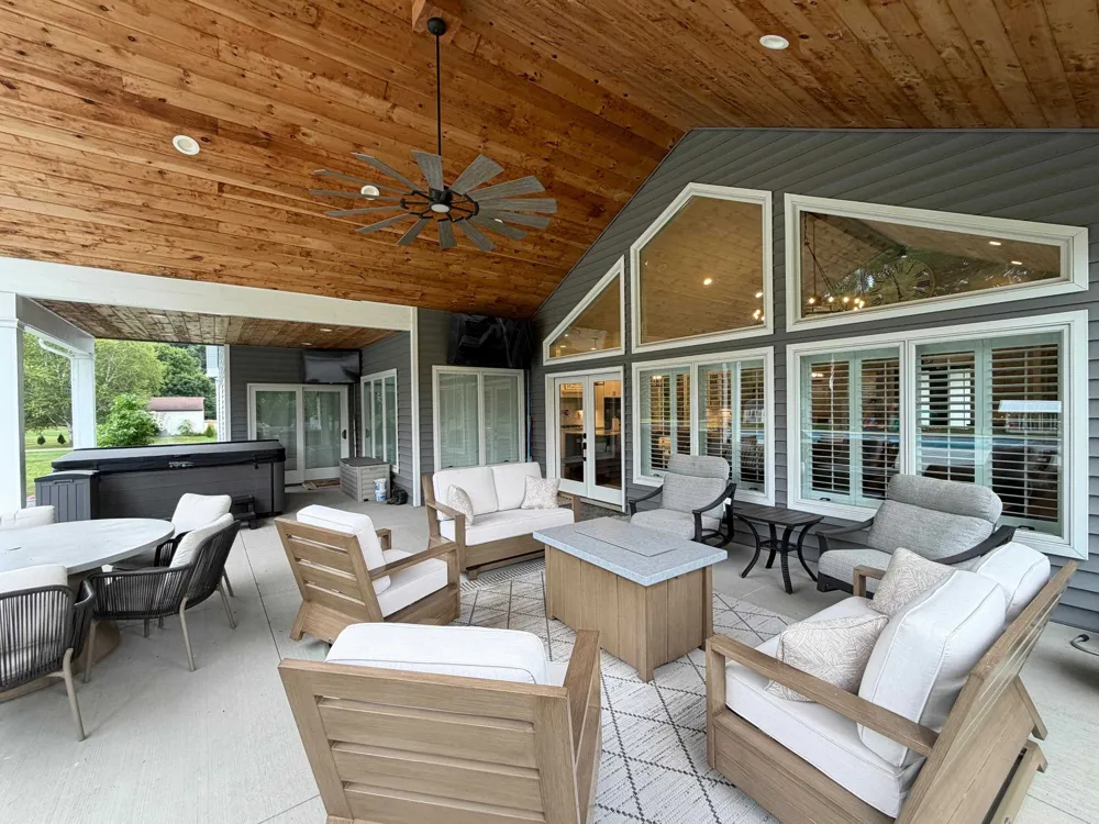 1860 S Beyer Road Blumfield Township, MI 48601