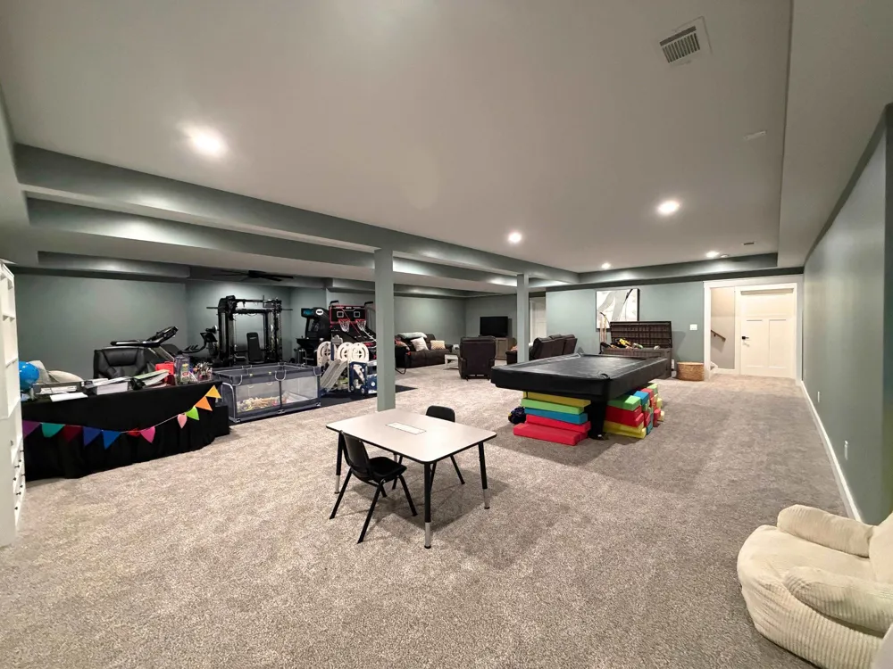 1860 S Beyer Road Blumfield Township, MI 48601