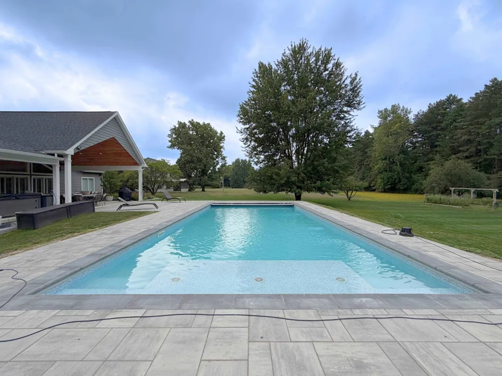1860 S Beyer Road Blumfield Township, MI 48601