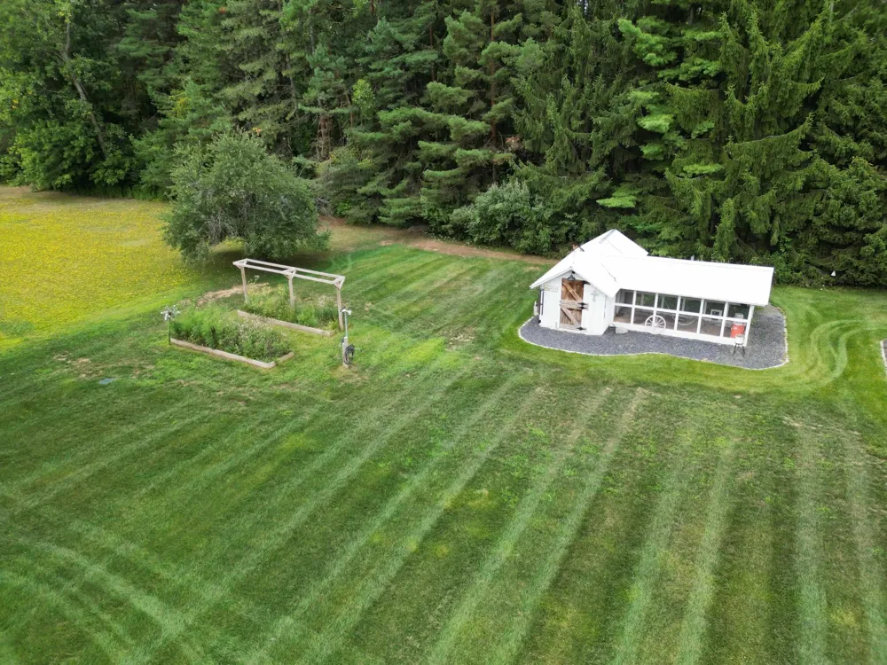 1860 S Beyer Road Blumfield Township, MI 48601