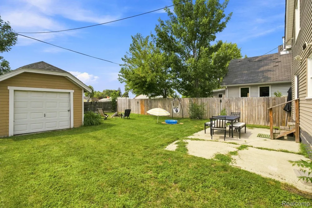 801 16th Street Port Huron City, MI 48060
