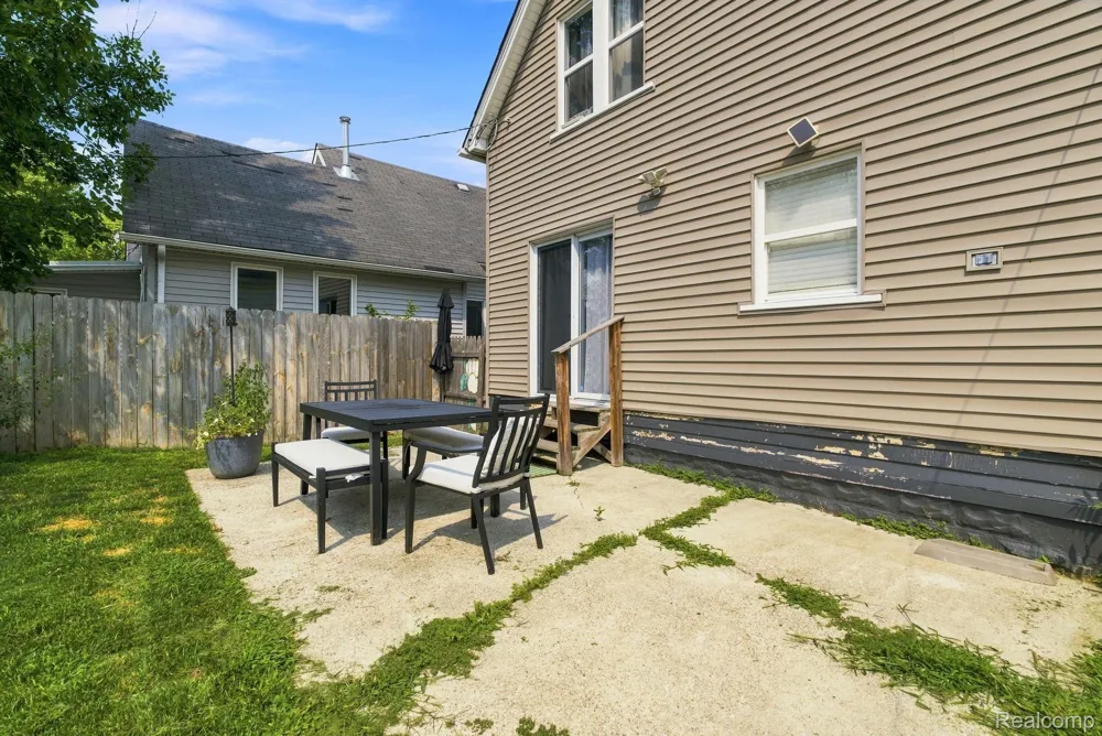 801 16th Street Port Huron City, MI 48060
