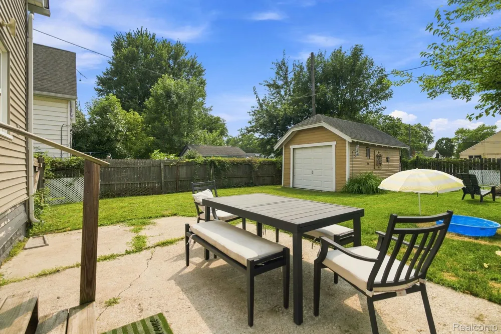 801 16th Street Port Huron City, MI 48060