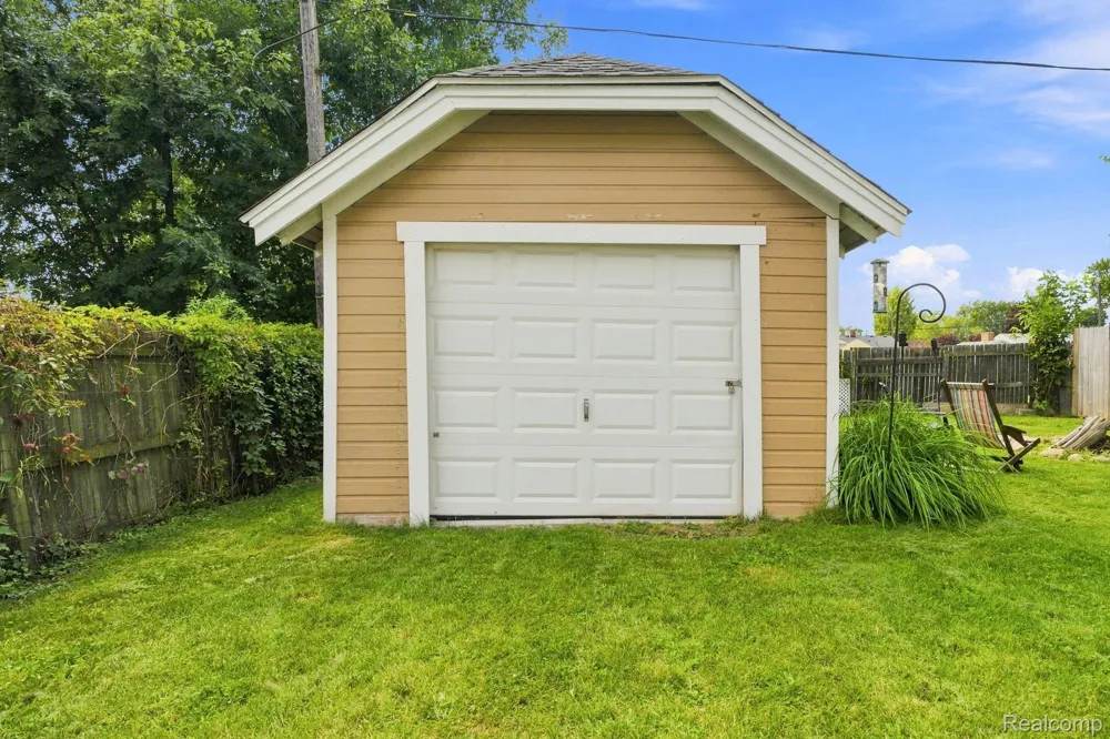 801 16th Street Port Huron City, MI 48060